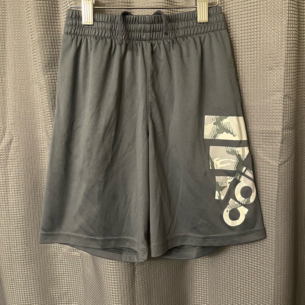 Adidas Gray Athletic Shorts Moisture-Wicking Knee-Length